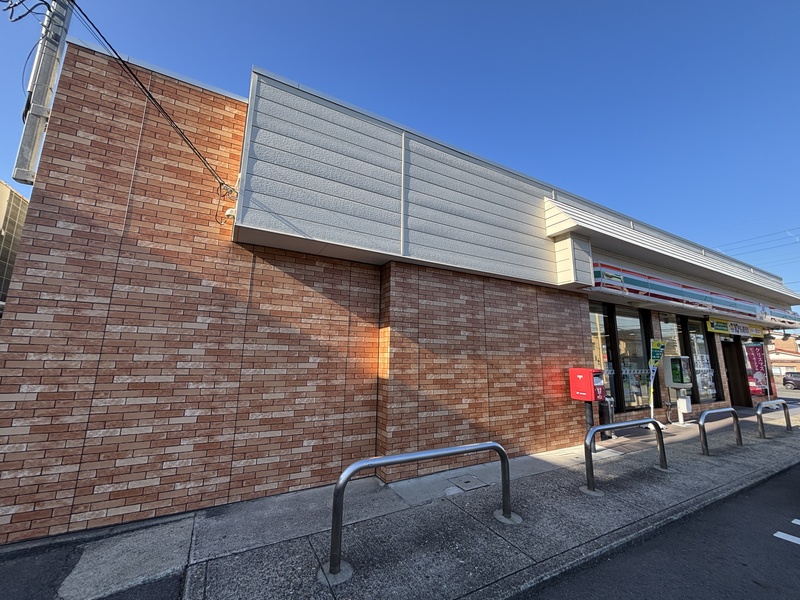 コンビニ　セブンイレブン 新潟有明店（コンビニ）まで900m