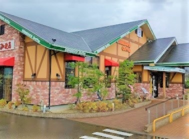 飲食店　コメダ珈琲店半田亀崎店（飲食店）まで337m