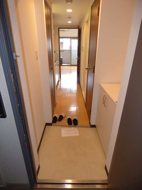 玄関　他のお部屋の写真です