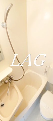 バス・シャワールーム　お風呂です。