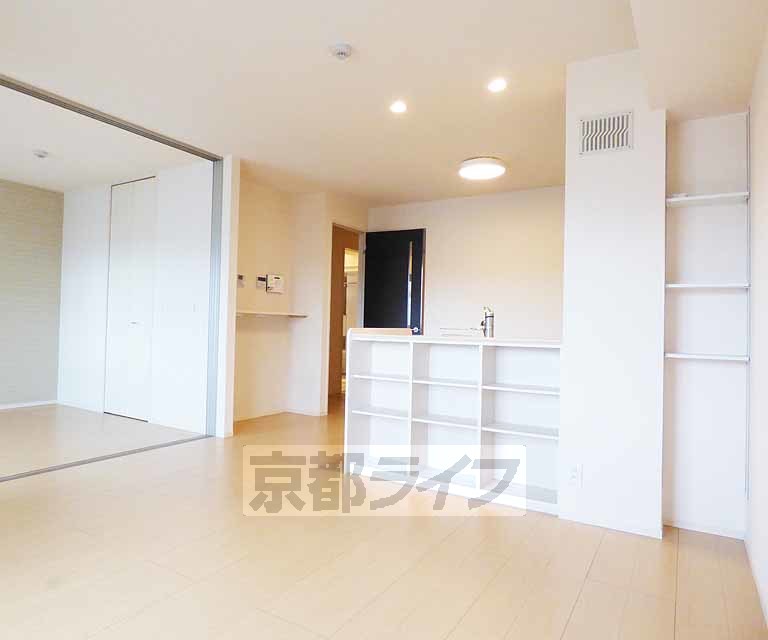 居室・リビング　開放感のあるお部屋。