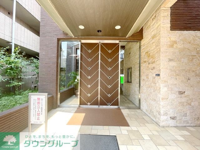 ロビー　エントランス