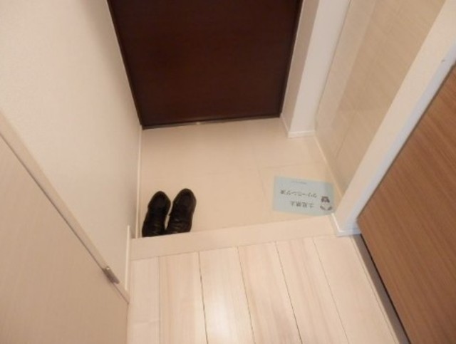 玄関　参考写真