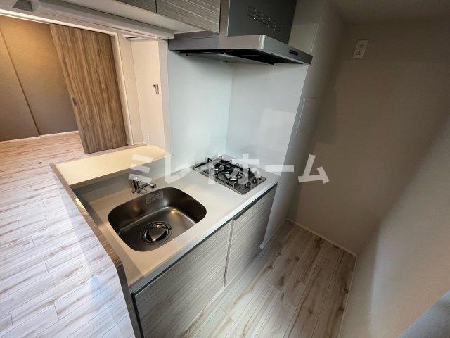 キッチン　同建物内別のお部屋の参考写真になります。