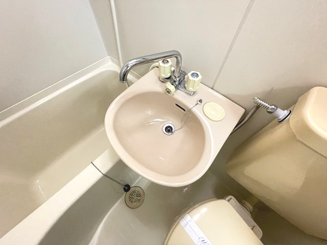 洗面設備　使いやすい洗面所です