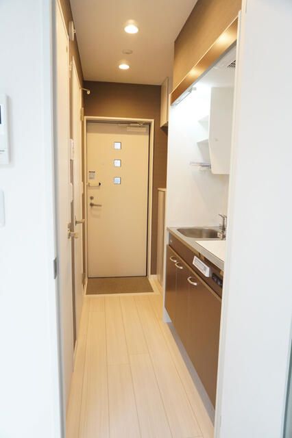 玄関　別部屋参照写真