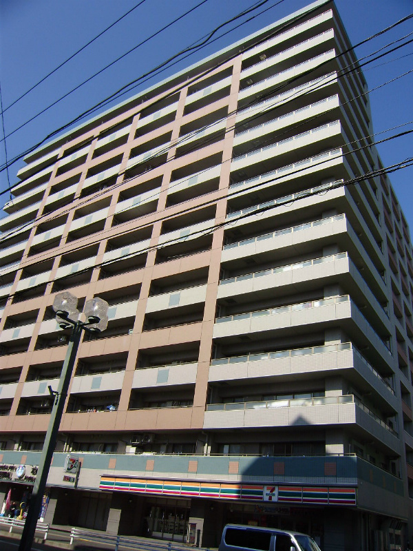 建物外観　立派な佇まいです♪