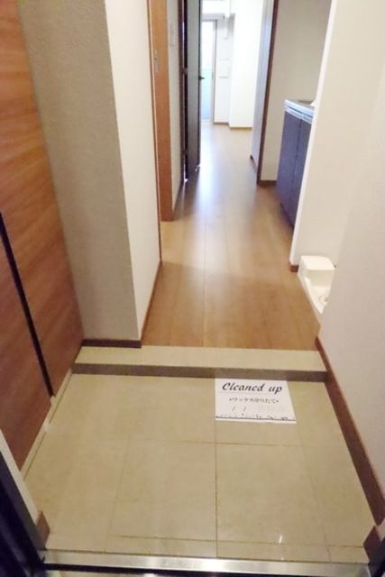 玄関　★お問い合わせはタウンハウジングまで★