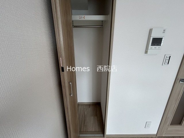 収納　参考写真(同間取りの別部屋)