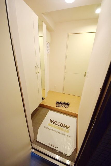 玄関　★お問い合わせはタウンハウジングまで★