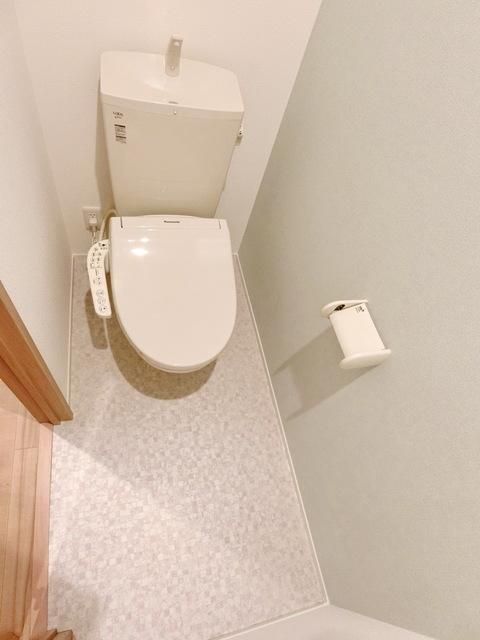 トイレ　☆温水洗浄便座☆