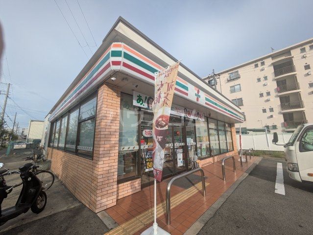 コンビニ　セブンイレブン 泉大津東助松町店（コンビニ）まで356m