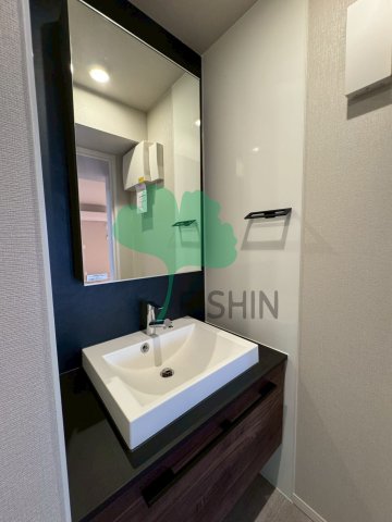 洗面設備　シンプルで使いやすい洗面台です！