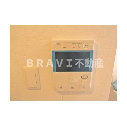 セキュリティ　【コンフォリア心斎橋EAST】モニター付きインターホン