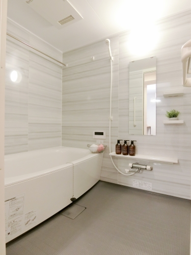 バス・シャワールーム　モデルルーム仕様の写真になります。現状を優先します。