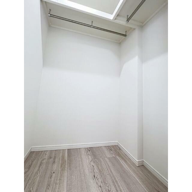 収納　4.5帖洋室ウォークインクローゼット