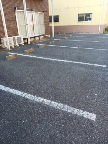 駐車場　駐車スペースもあります