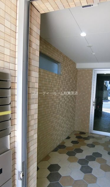 ロビー　★《見学予約受付中）2018年築・設備充実マンション★