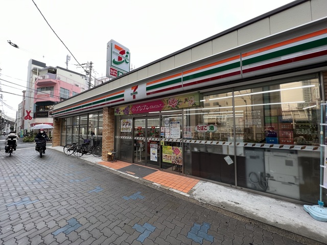 コンビニ　セブンイレブン地下鉄阿倍野駅前店（コンビニ）まで809m