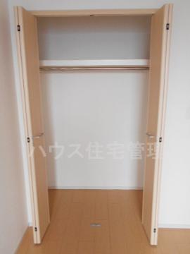 収納　クローゼット