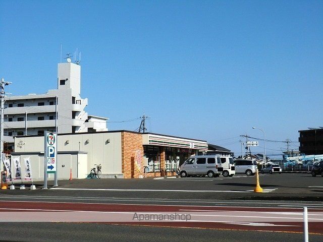 コンビニ　セブンイレブン宮崎新名爪店（コンビニ）まで450m