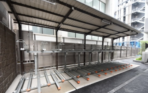 駐車場　駐輪場