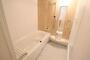 バス・シャワールーム　広々お風呂になります　同物件の別部屋になります