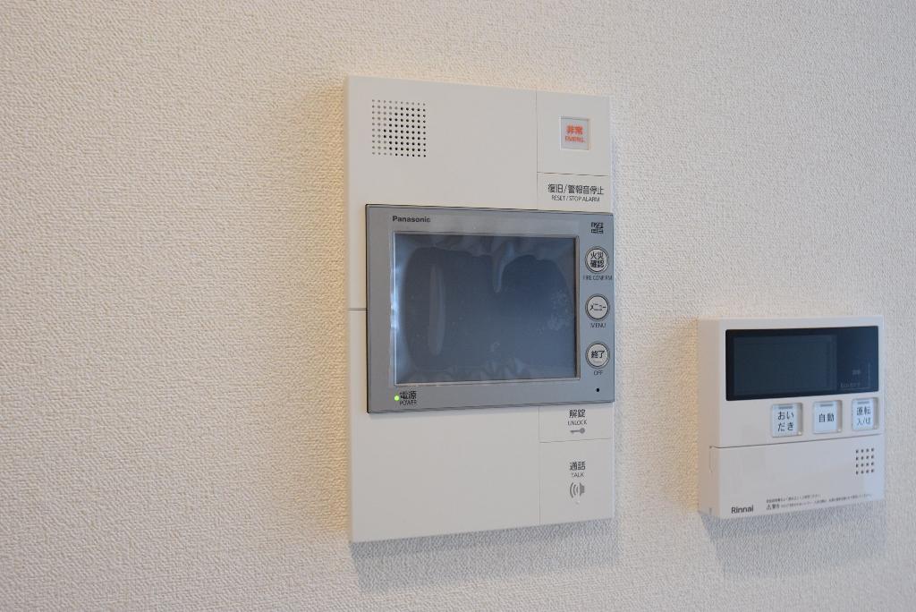 セキュリティ　カメラ付インターホン