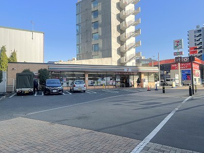 コンビニ　セブンイレブン渋谷本町3丁目店（コンビニ）まで274m