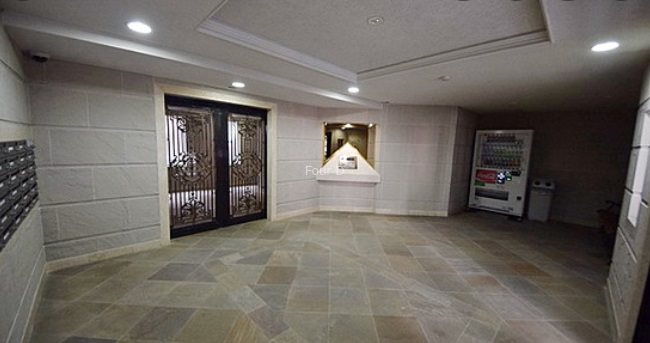エントランス　★見学予約受付中★