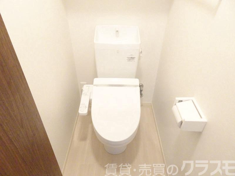 トイレ　ウォシュレット＆ウォームレット