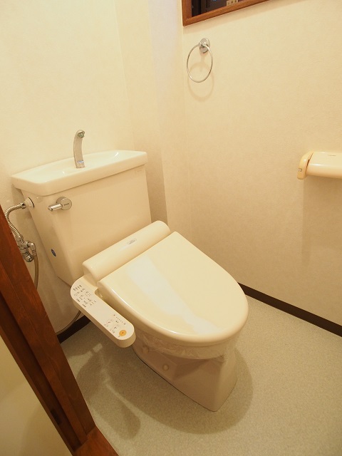 トイレ　シンプルで使いやすいトイレです