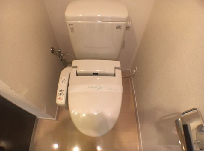 トイレ　別部屋参考写真
