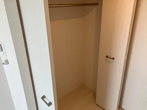 収納　クローゼット