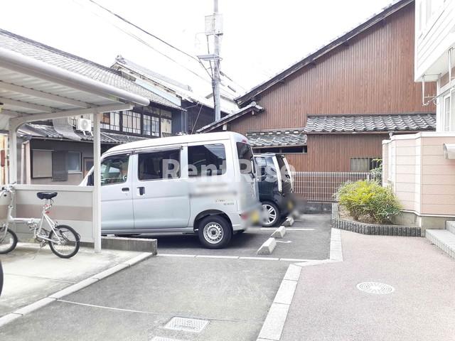駐車場　バルコニー
