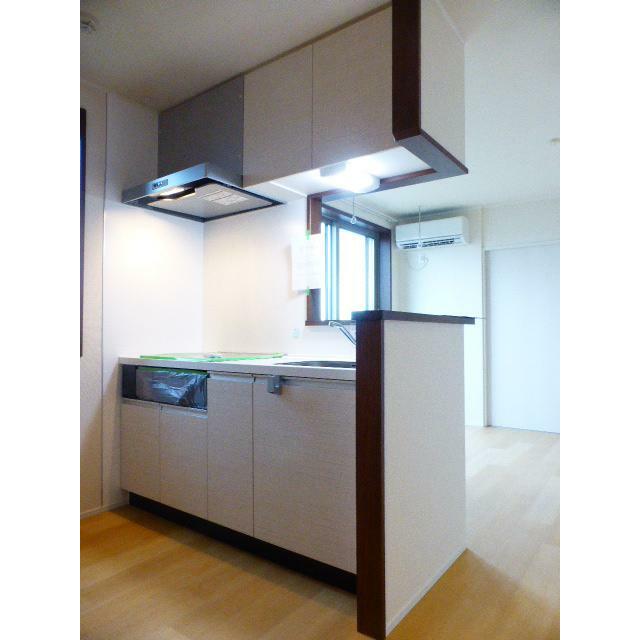 キッチン　別部屋参考になります。