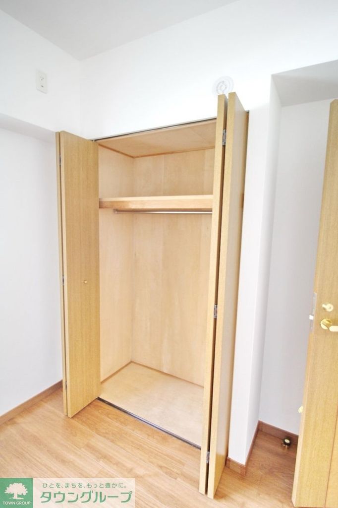 収納　同タイプの別部屋参考写真です！