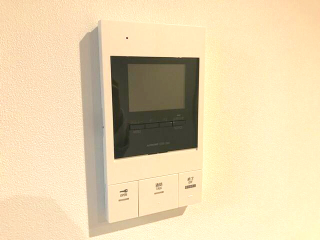 セキュリティ　モニター付きインターホンです