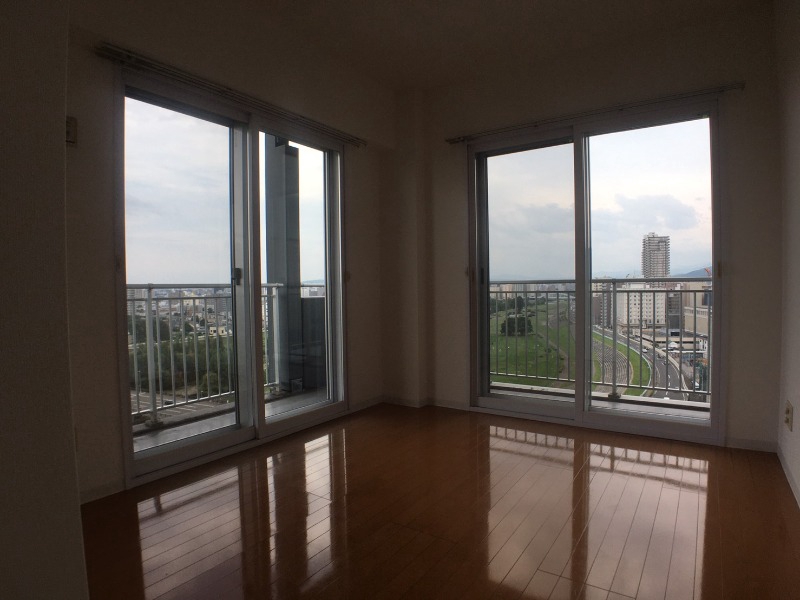 その他部屋・スペース　明るいお部屋は気持ちよく過ごせそうですね。