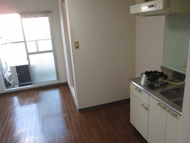 居室・リビング　広々としたお部屋です