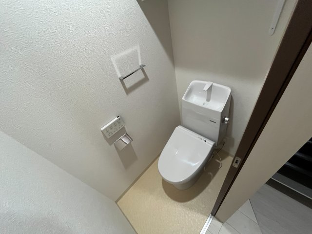 Aquamarine西北のトイレ写真