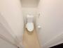 トイレ　綺麗なトイレにはウォシュレット標準装備です。