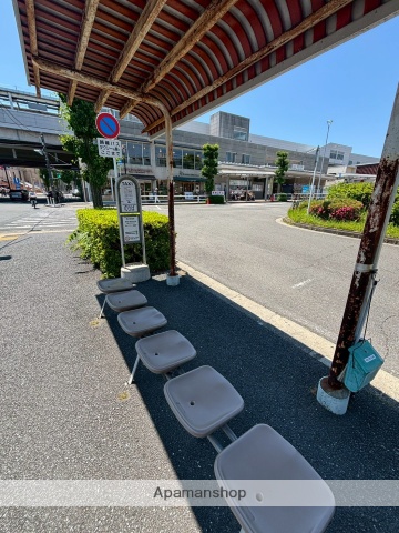 その他　バスターミナル（その他）まで500m