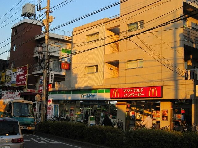 飲食店　マクドナルド（飲食店）まで690m