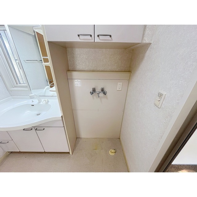 その他　洗濯機置き場