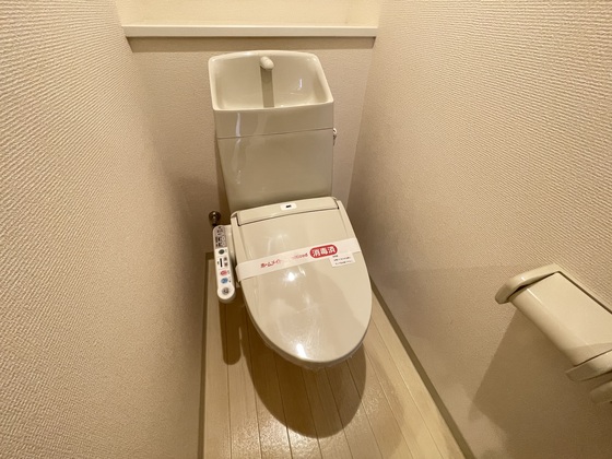 トイレ　※別部屋の写真です