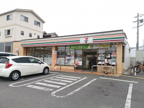 コンビニ　セブンイレブン 堺深阪店（コンビニ）まで1020m