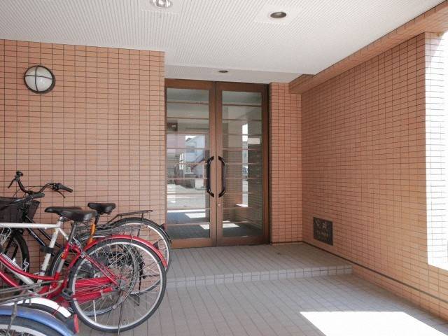エントランス　詳細は、ウィンドワード中の島店までご相談下さい。