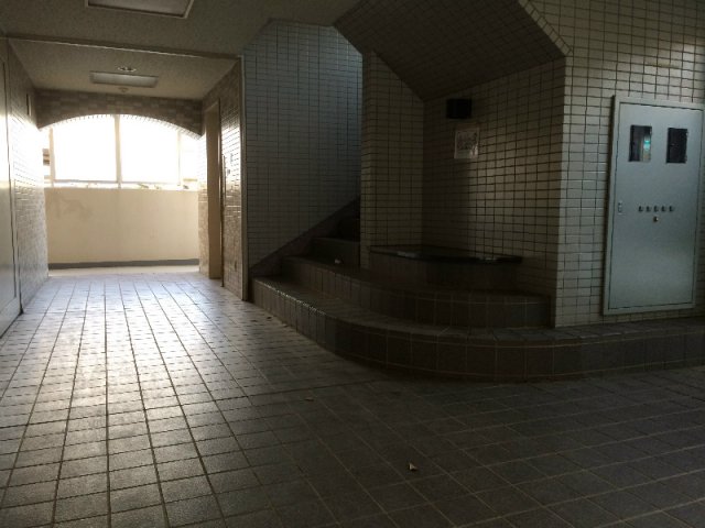 ロビー