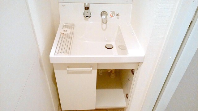 洗面設備　シャンプードレッサー付きです♪